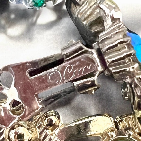 Vintage Mid-20th Century CORO Iridescent Rhinestone Jewelry Set - Picture 7 of 7